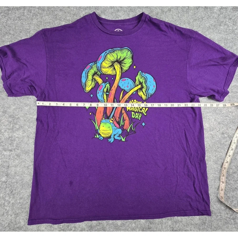 DOM Shirt Mens 2XL Have A Magical Day Frog Mushroom Graphic Tee Novelty Fantasy - Picture 5 of 7